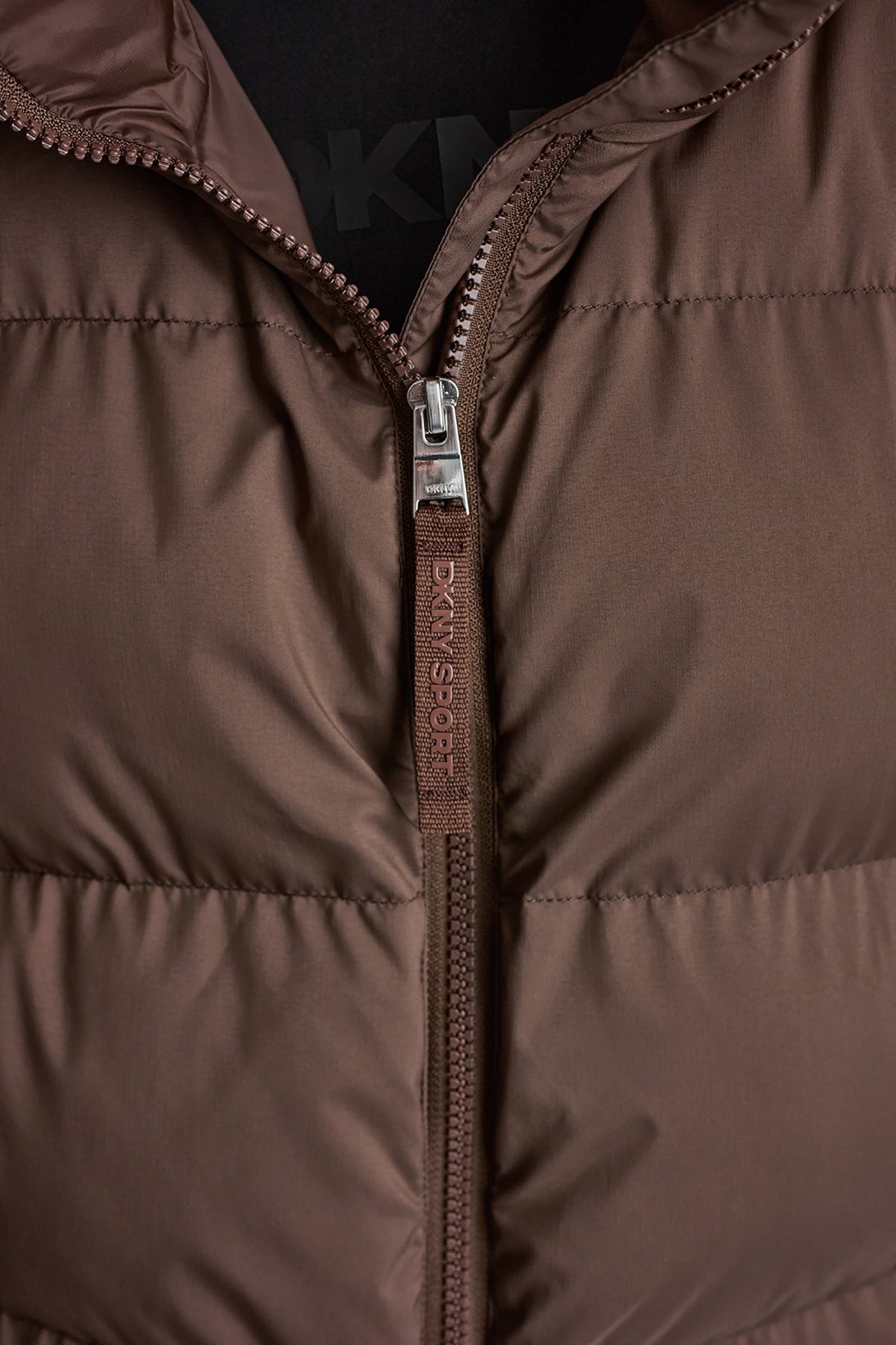 MOCK NECK PUFFER VEST