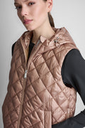 HOODED DIAMOND QUILTED VEST