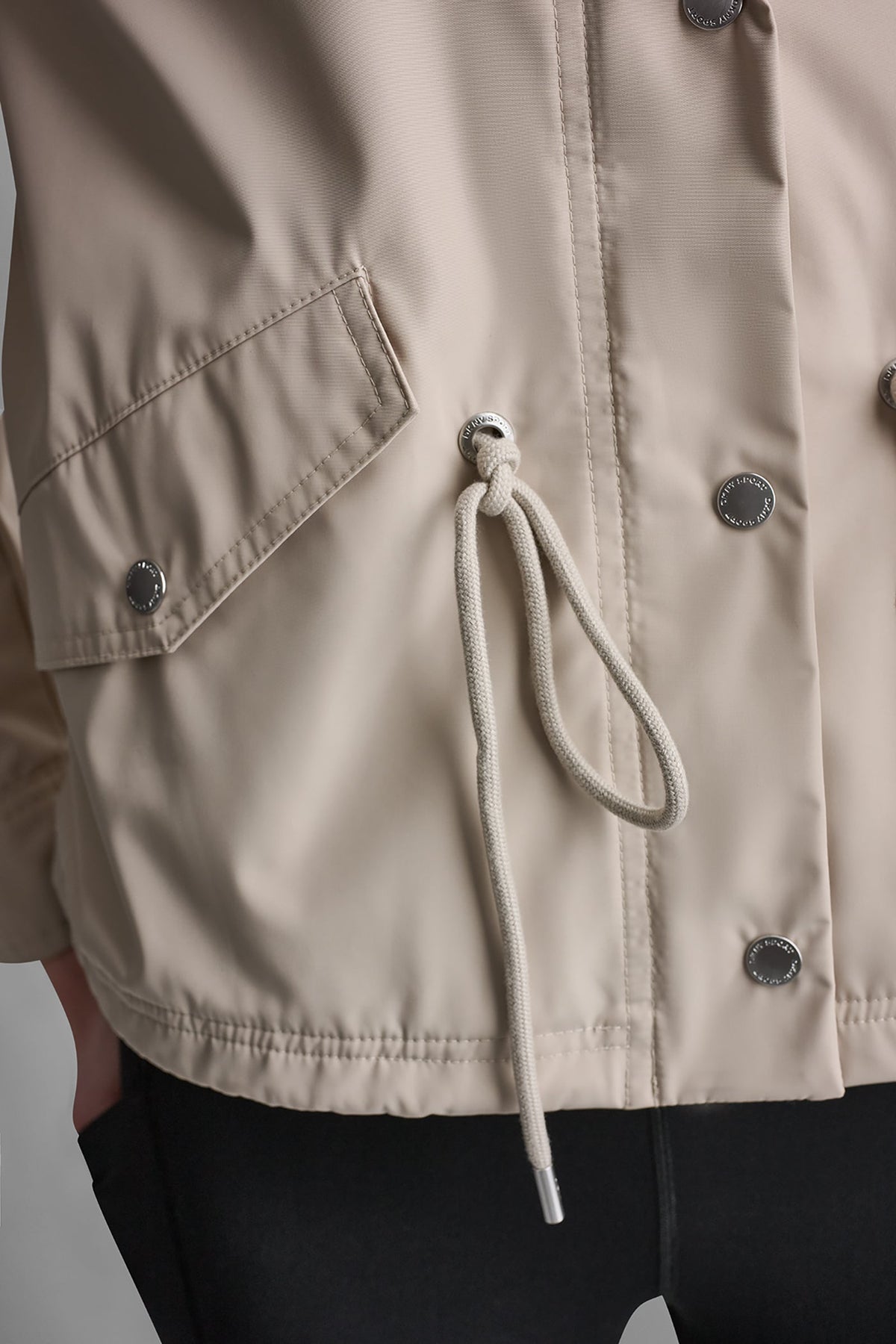 HIGH-LOW CROPPED JACKET
