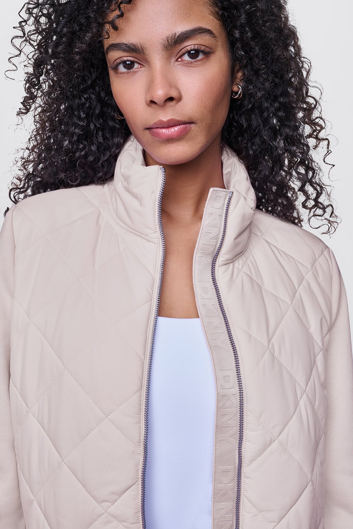 LIGHT WEIGHT HYBRID JACKET