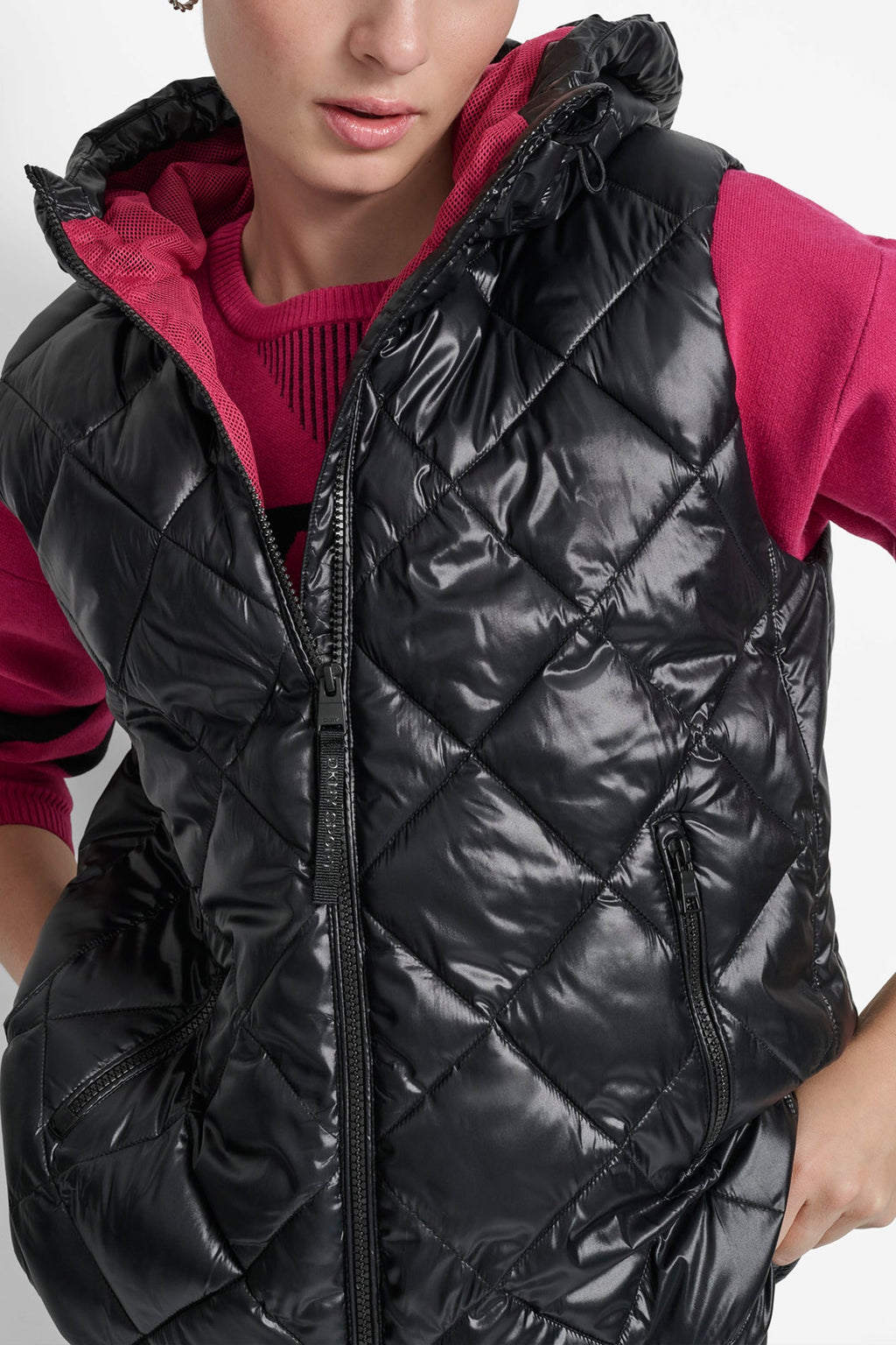 QUILTED HOODED VEST