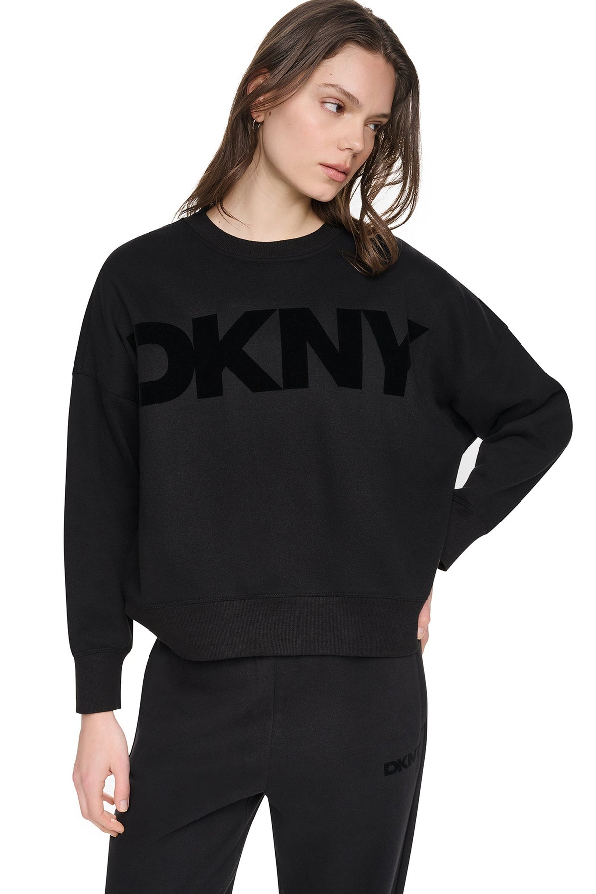 FLOCKED VARSITY LOGO SWEATSHIRT