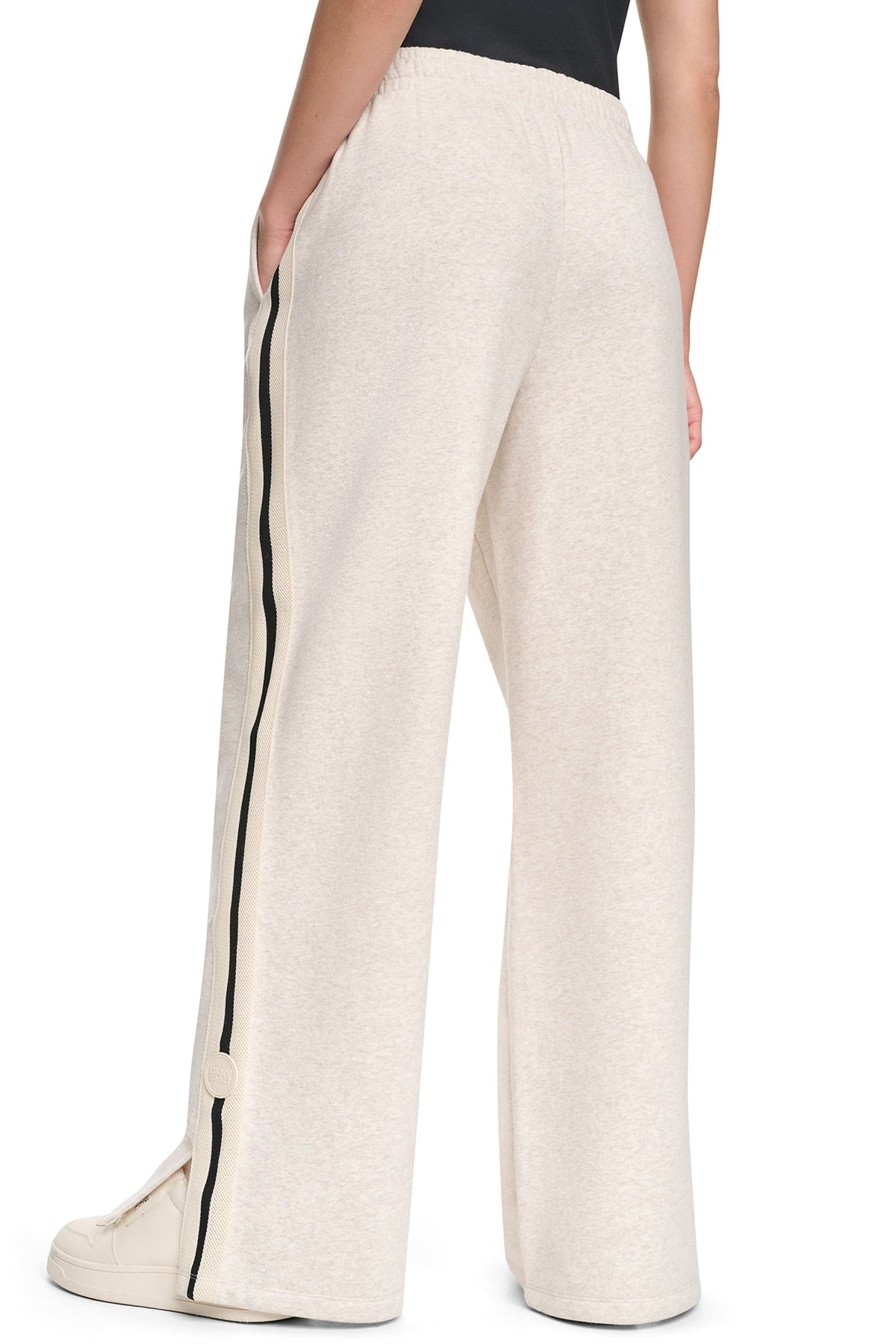 HIGH-RISE STRAIGHT LEG TRACK PANT