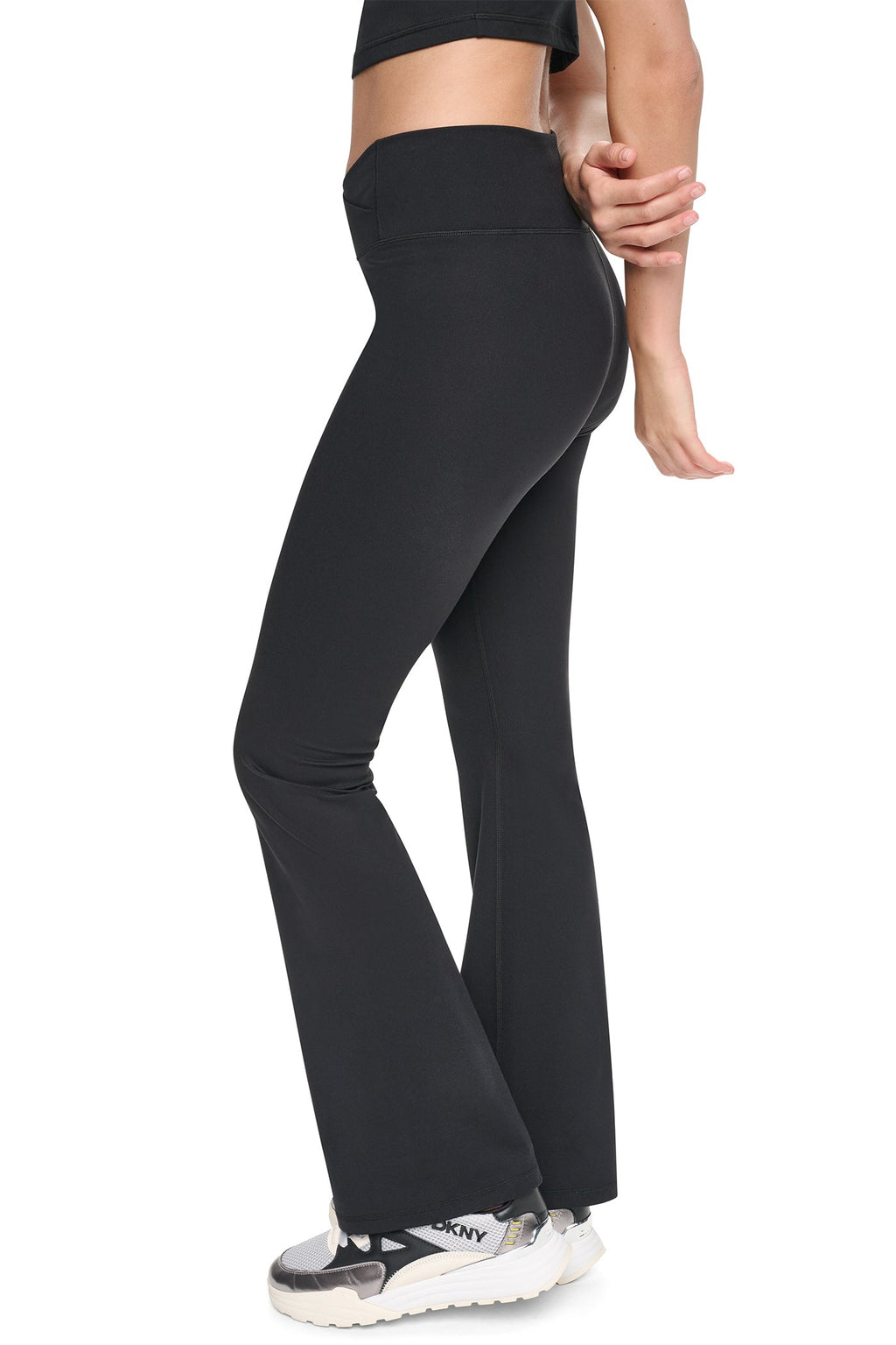 BALANCE COMPRESSION CROSSOVER FRONT FLARE PANT