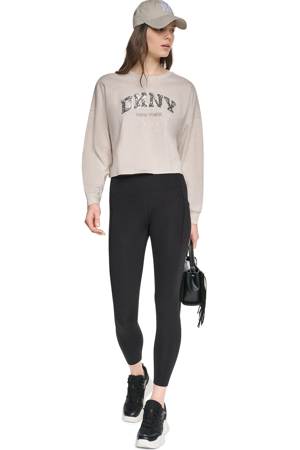 CROPPED SEQUIN VARSITY LOGO TEE