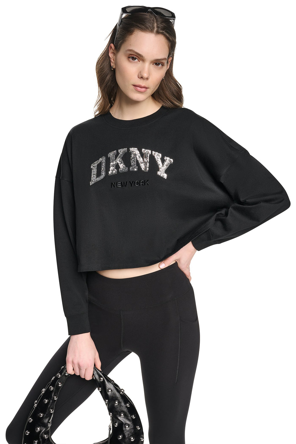 CROPPED SEQUIN VARSITY LOGO TEE