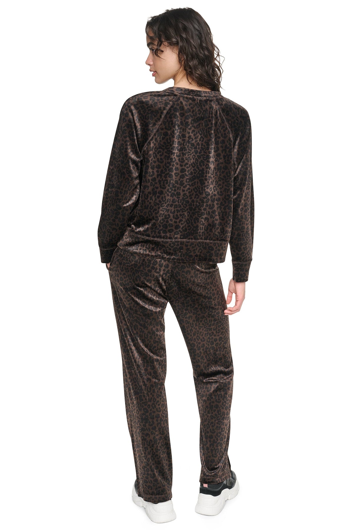 VELOUR ANIMAL PRINT PULLOVER