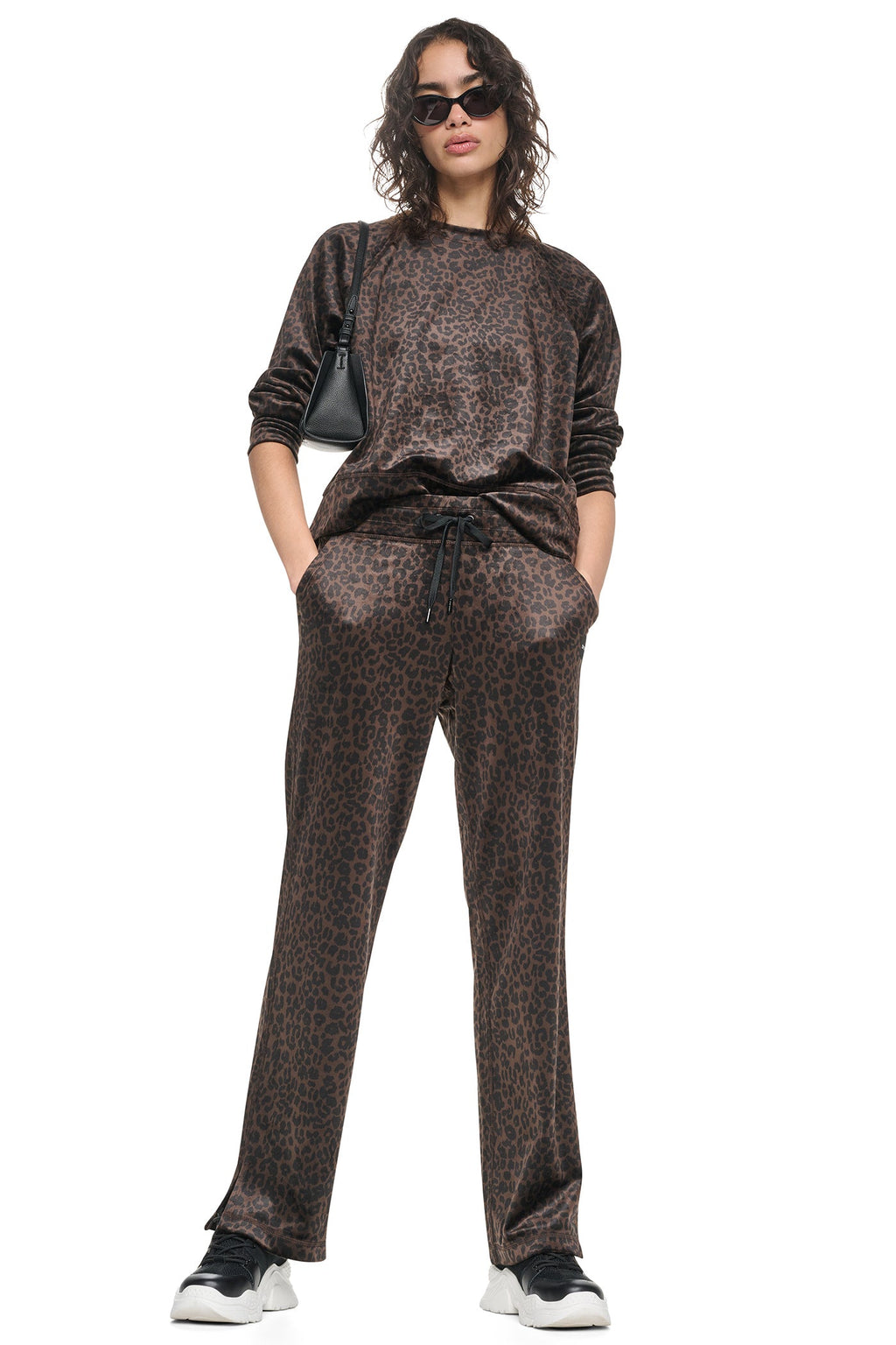 VELOUR ANIMAL PRINT MID-RISE PANT