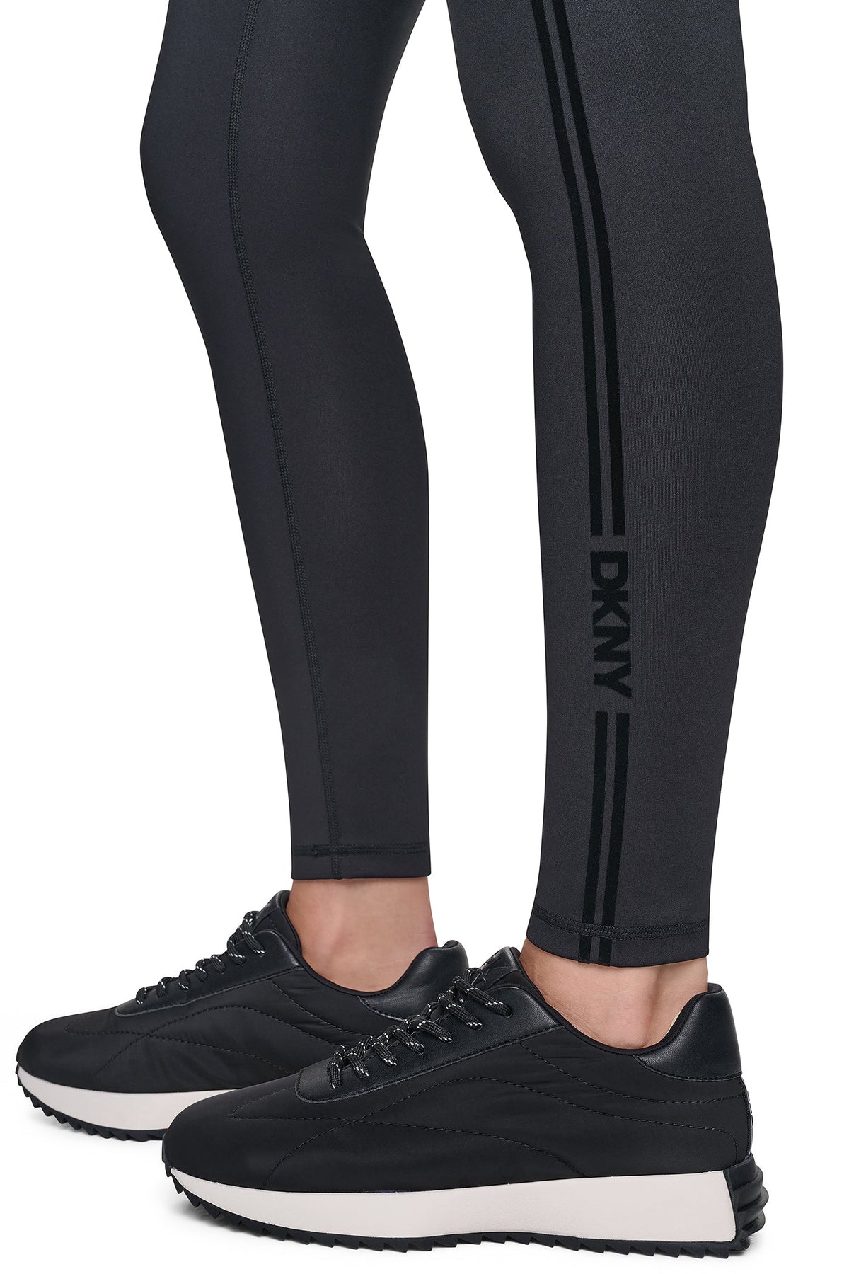 HIGH-RISE FLOCKED STRIPE LOGO 7/8 LENGTH LEGGING