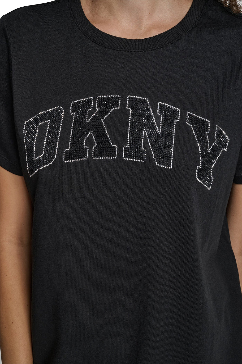 VARSITY LOGO GRAPHIC TEE