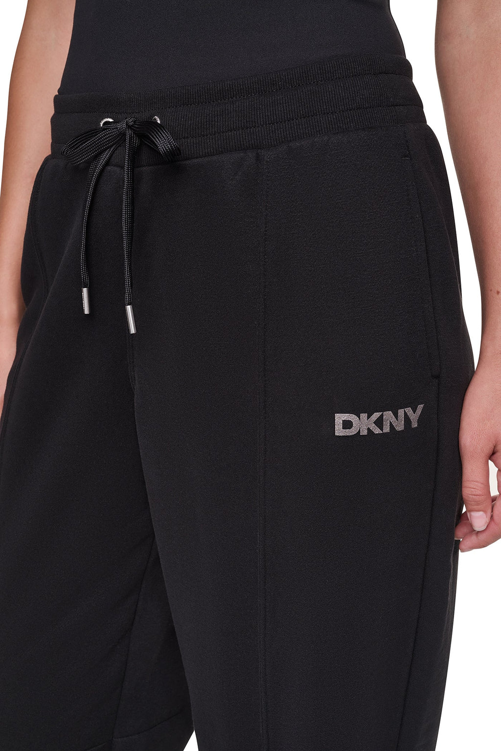 FOIL LOGO HIGH-RISE BARREL LEG JOGGER