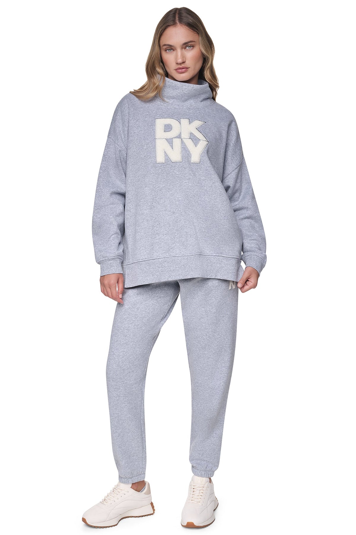 CHENILLE LOGO MOCK NECK SWEATSHIRT