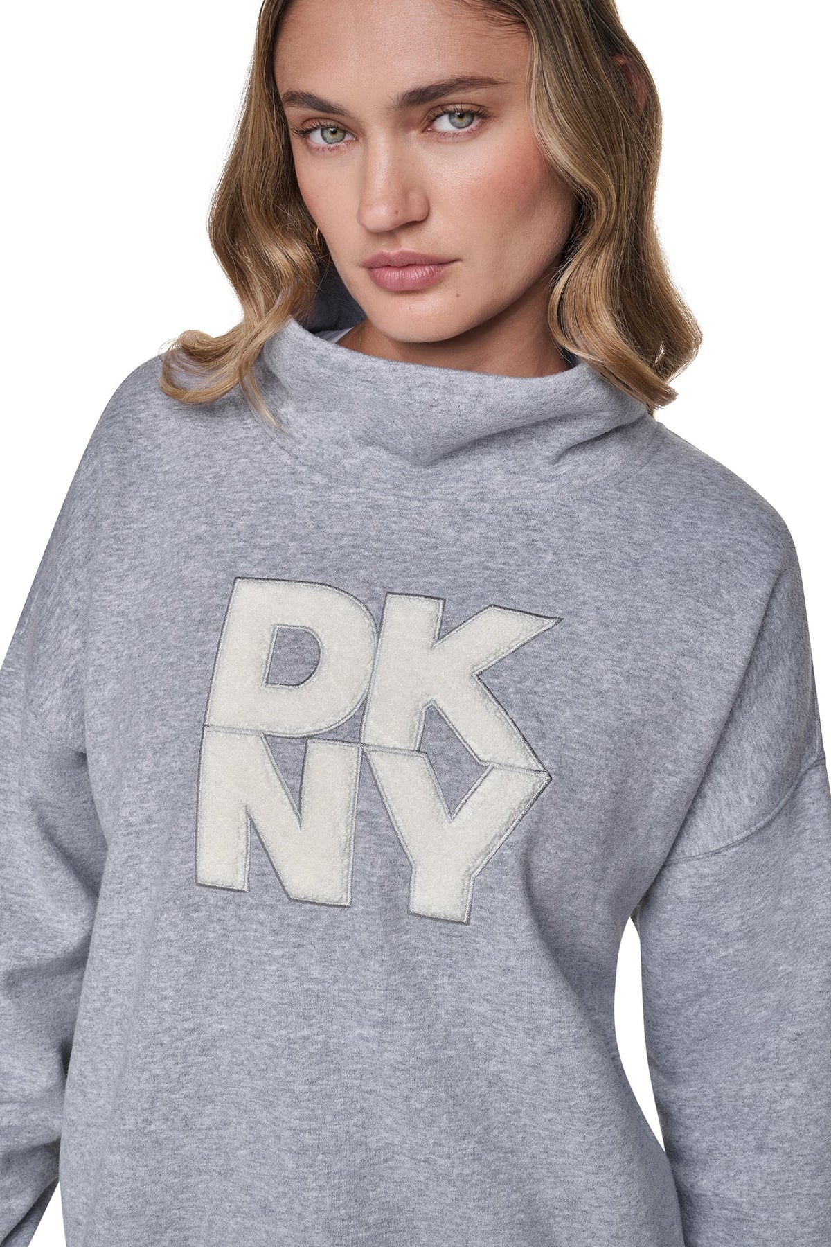 CHENILLE LOGO MOCK NECK SWEATSHIRT
