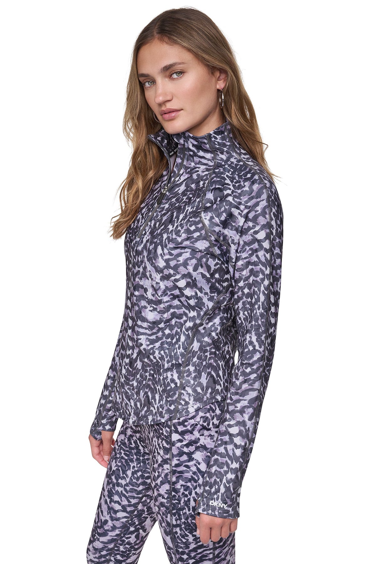 FUNNEL NECK HALF-ZIP PULLOVER