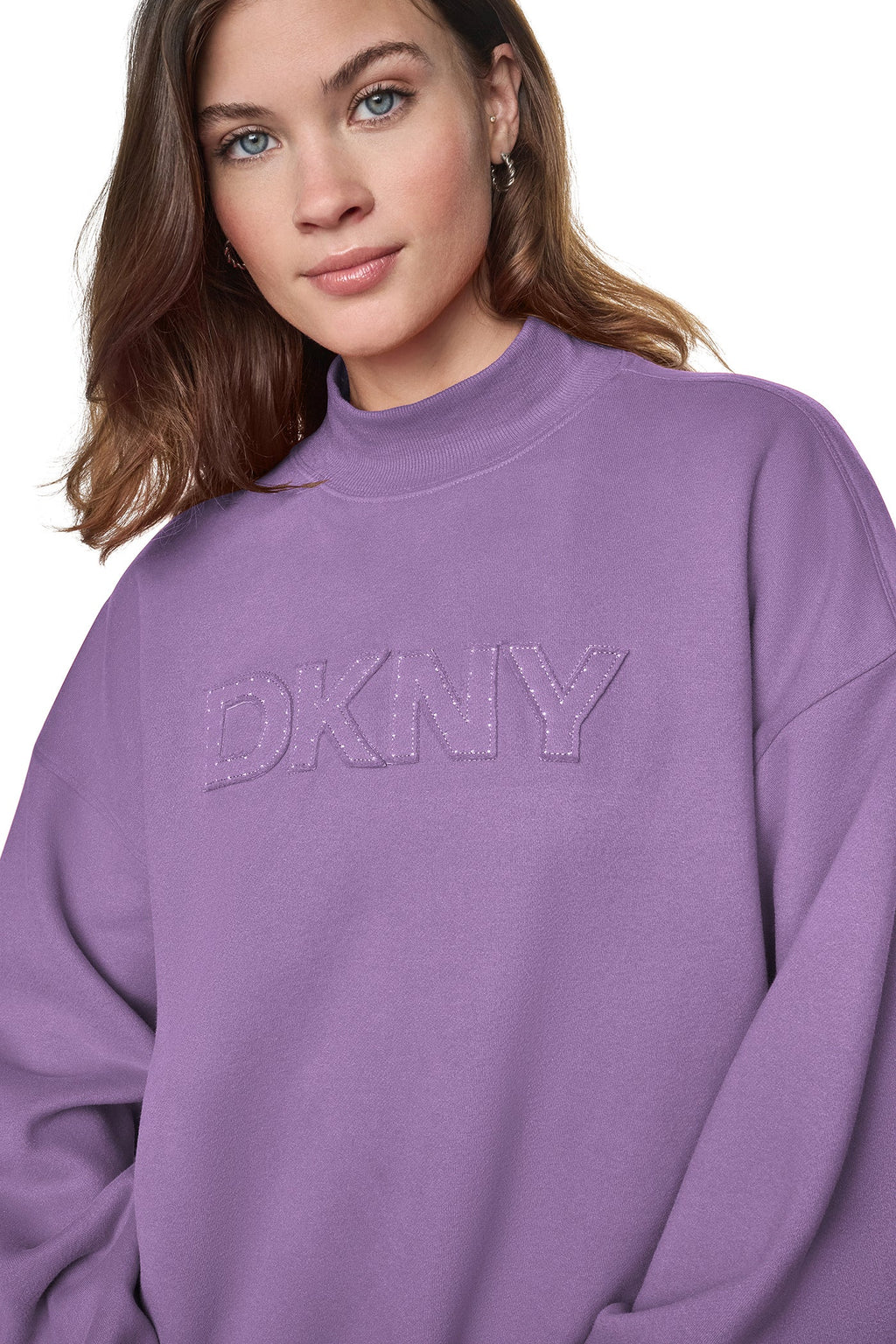 MOCK NECK LOGO PULLOVER