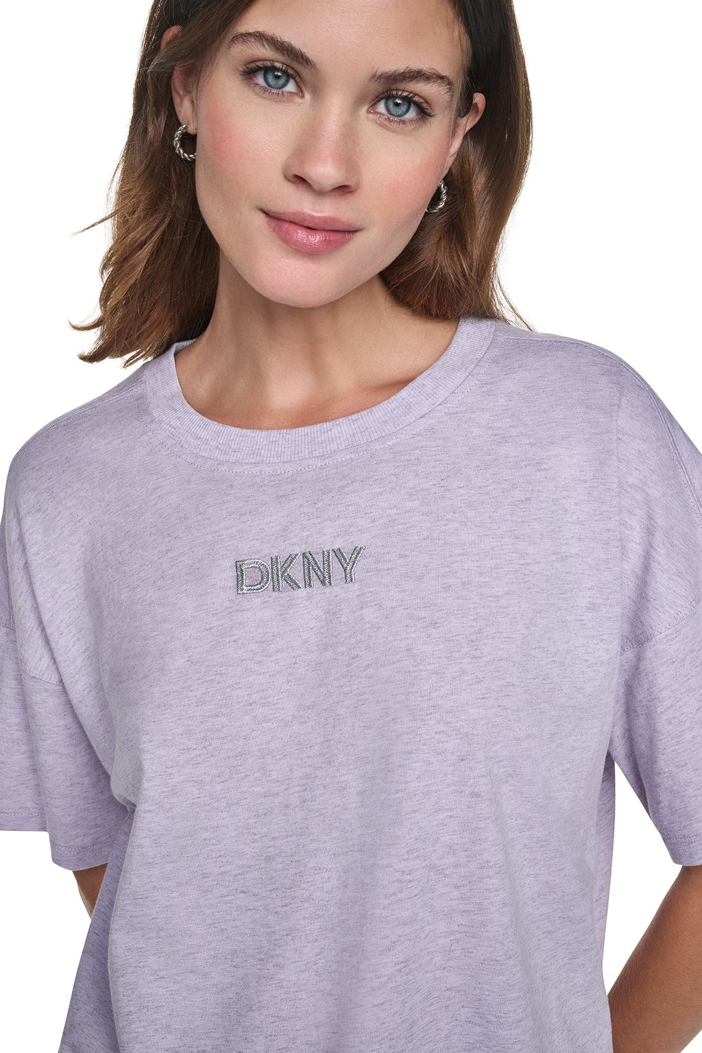 METALLIC EMBROIDERY LOGO BOXY TEE