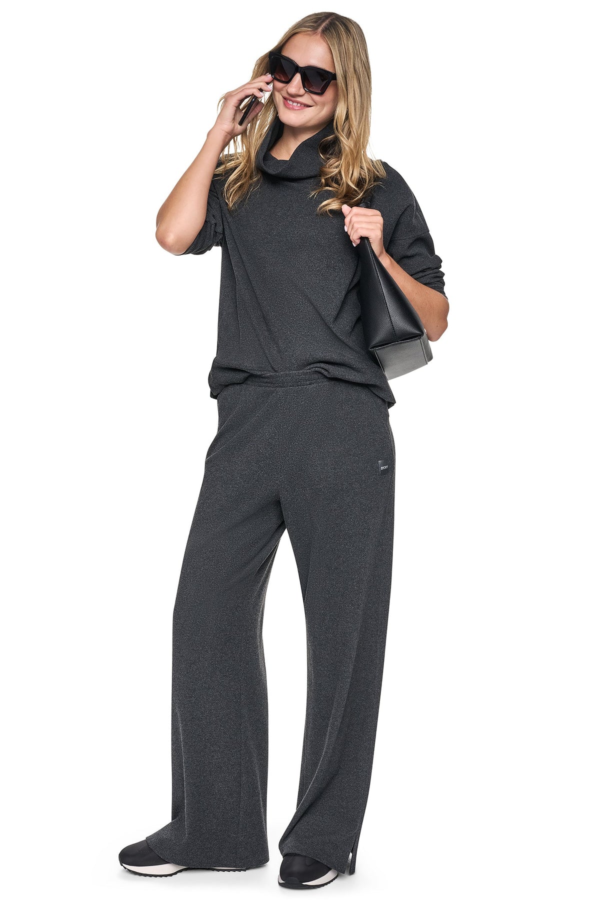 FUNNEL NECK PULLOVER