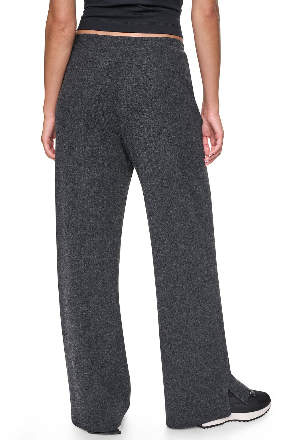 HIGH-RISE RELAXED STRAIGHT LEG PANT