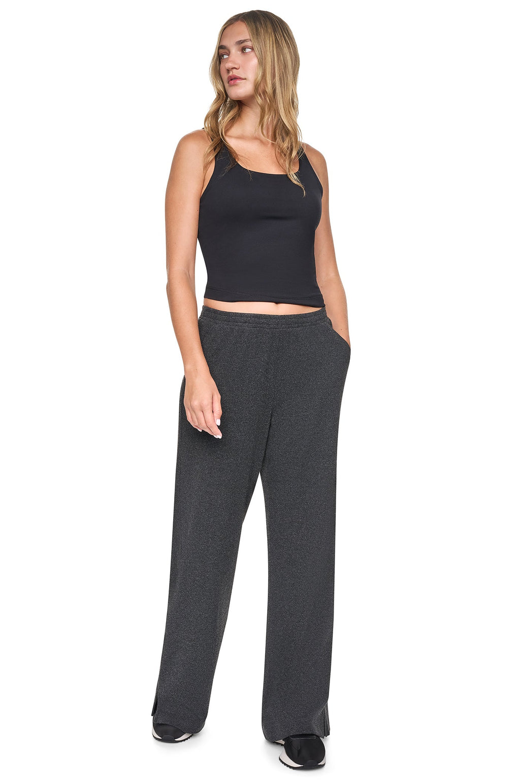 HIGH-RISE RELAXED STRAIGHT LEG PANT