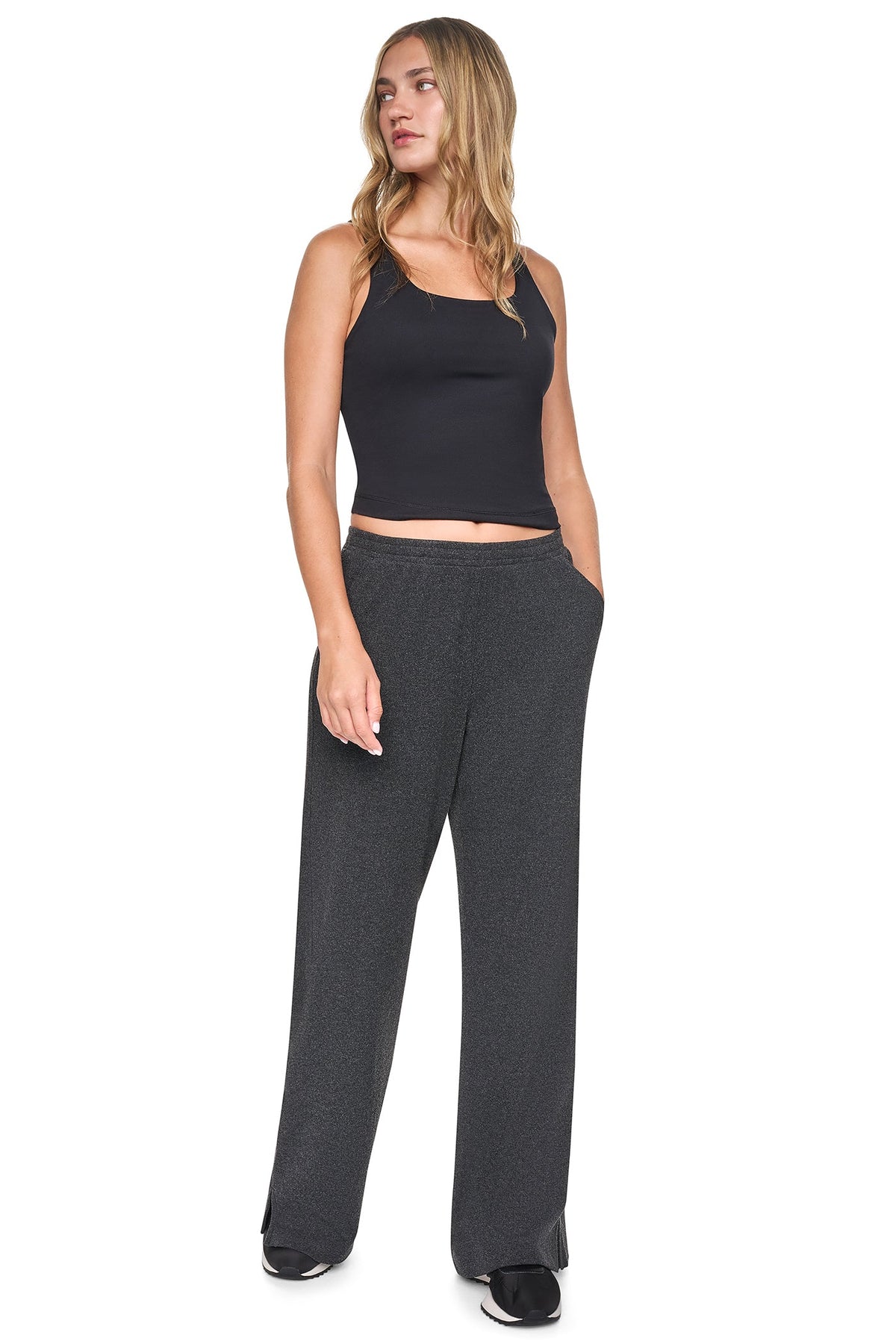 HIGH-RISE RELAXED STRAIGHT LEG PANT