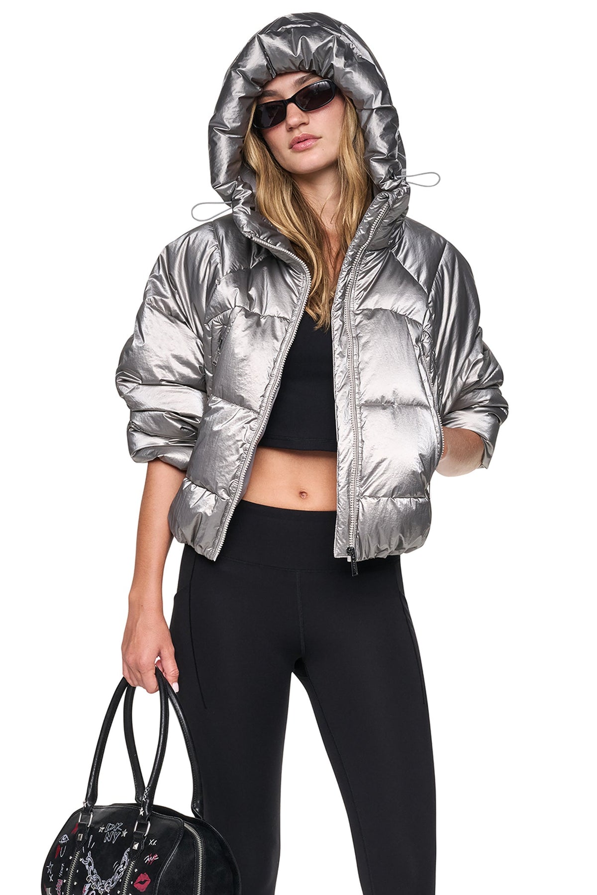 SHORT HOODED PUFFER