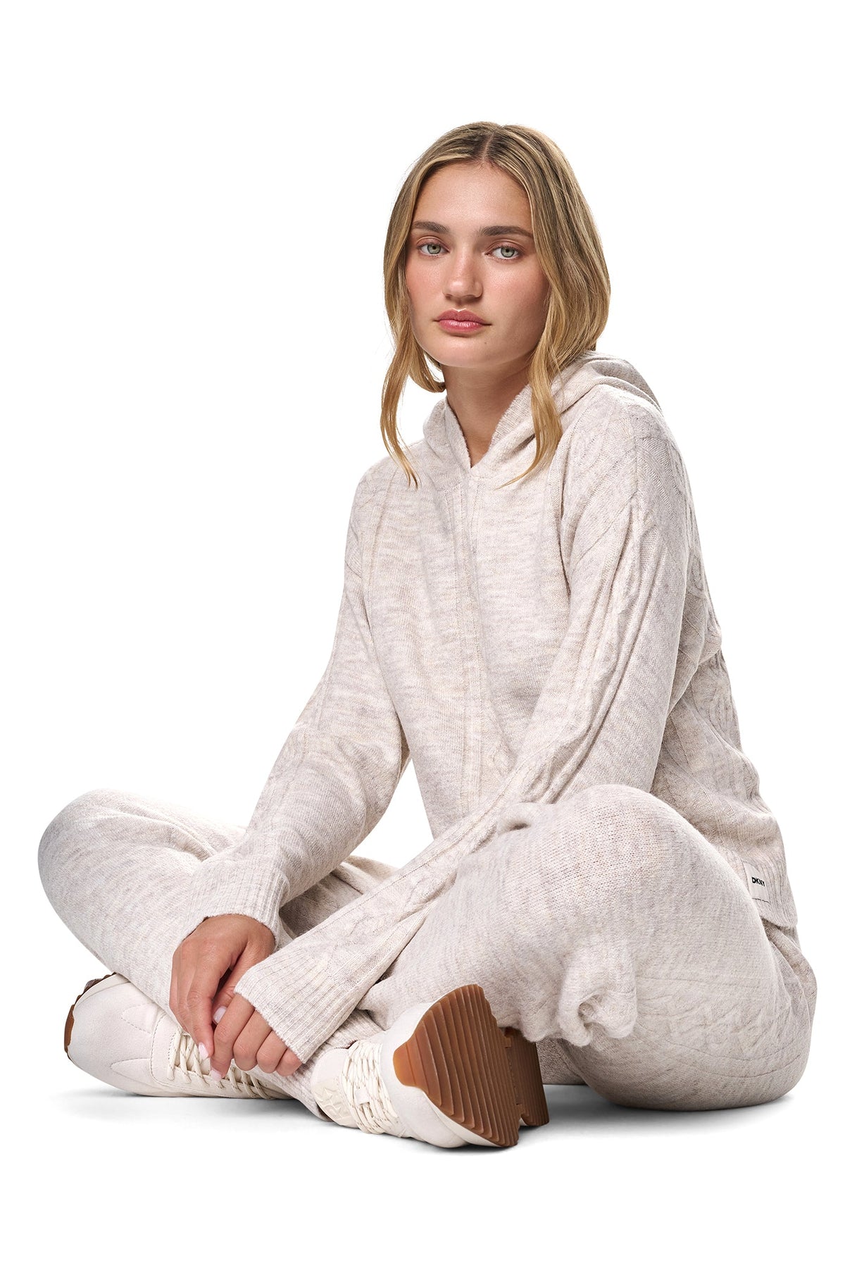 COZY CABLE SWEATER HOODIE
