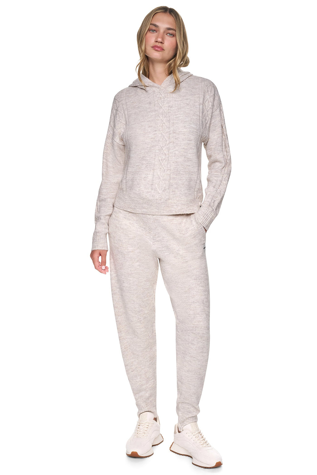 COZY CABLE SWEATER HOODIE