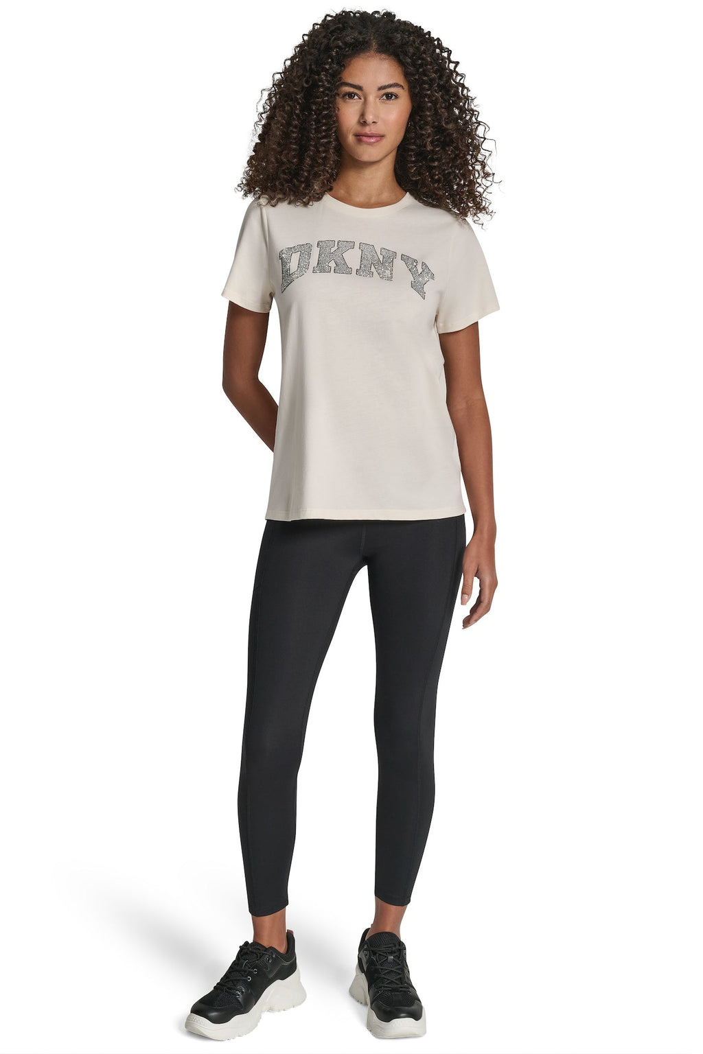 VARSITY LOGO GRAPHIC TEE