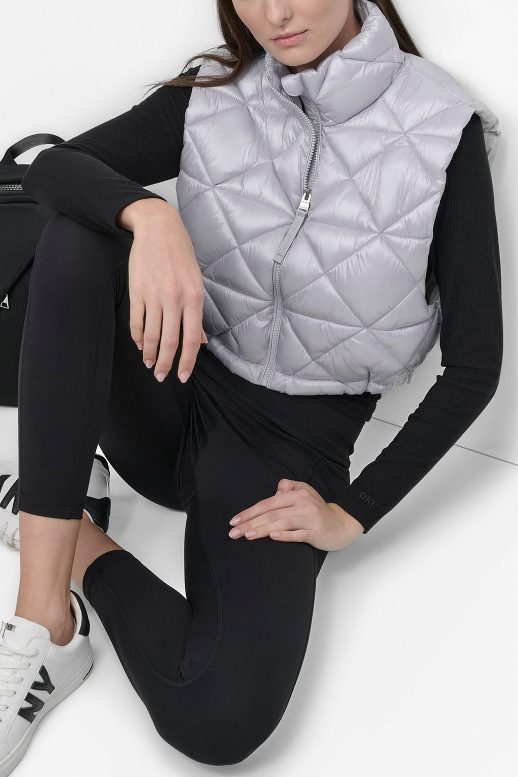 NOVELTY CROPPED DIAMOND QUILT VEST