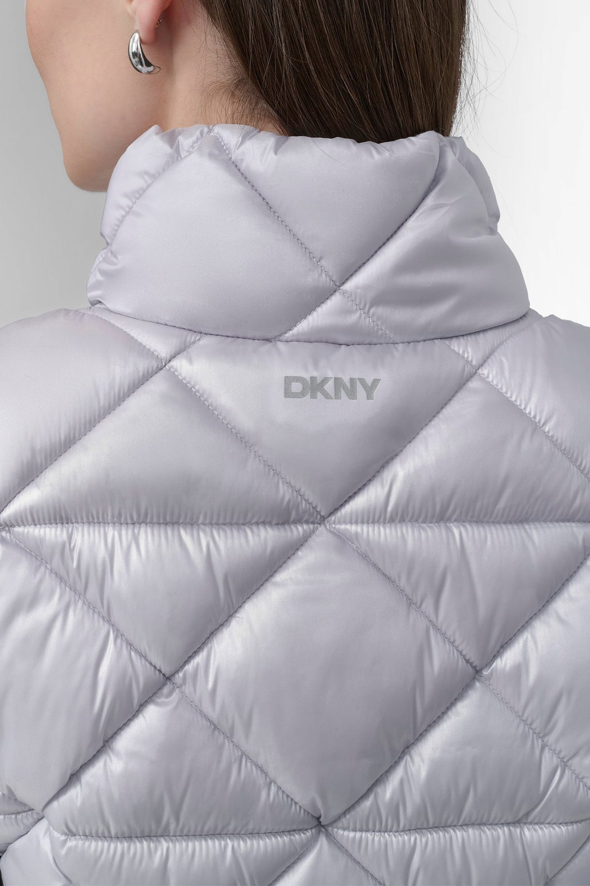 NOVELTY CROPPED DIAMOND QUILT VEST