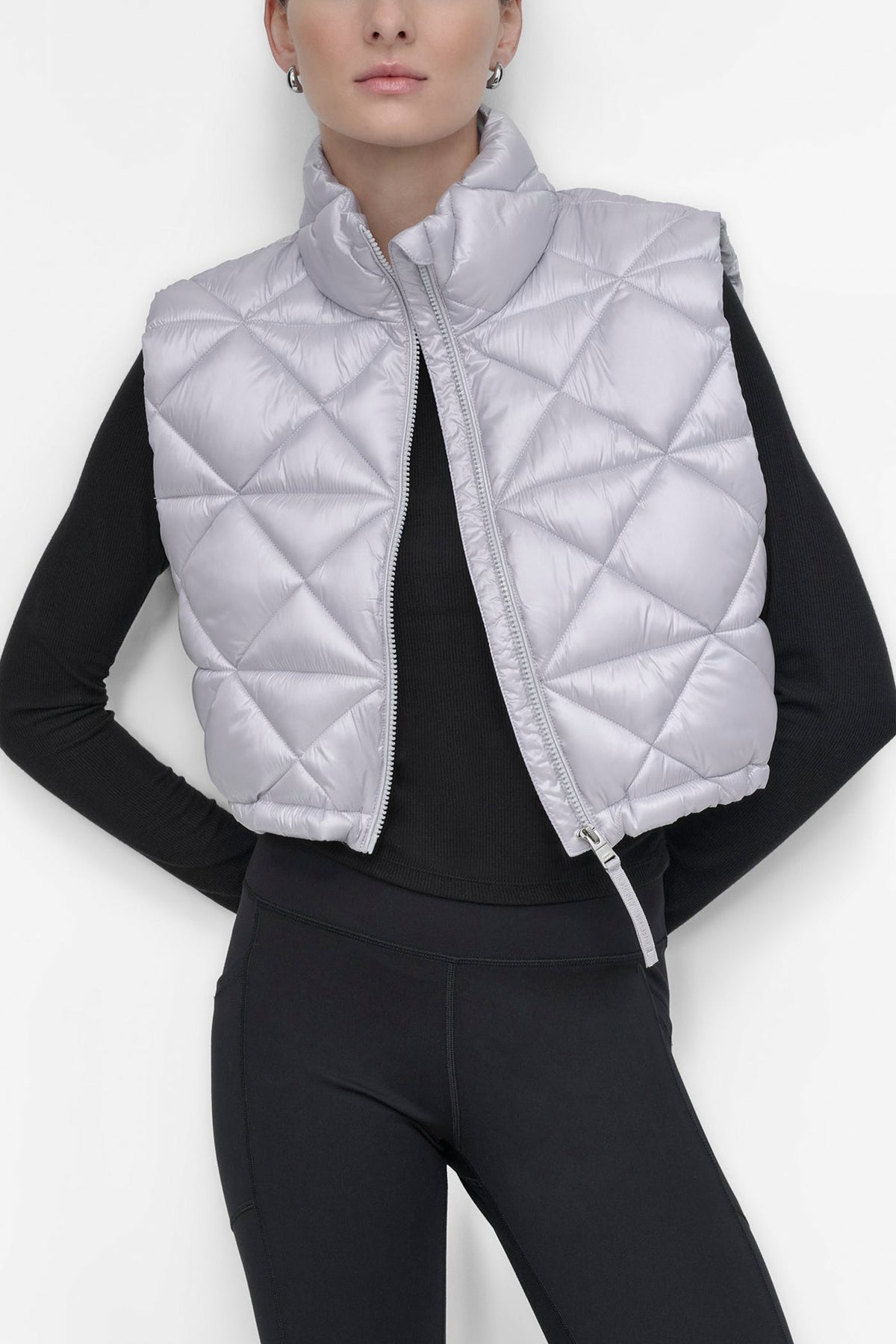 NOVELTY CROPPED DIAMOND QUILT VEST