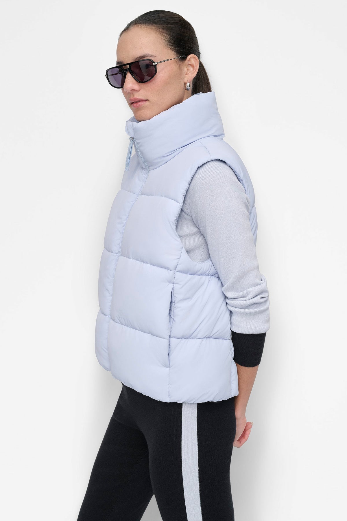 MOCK NECK PUFFER VEST