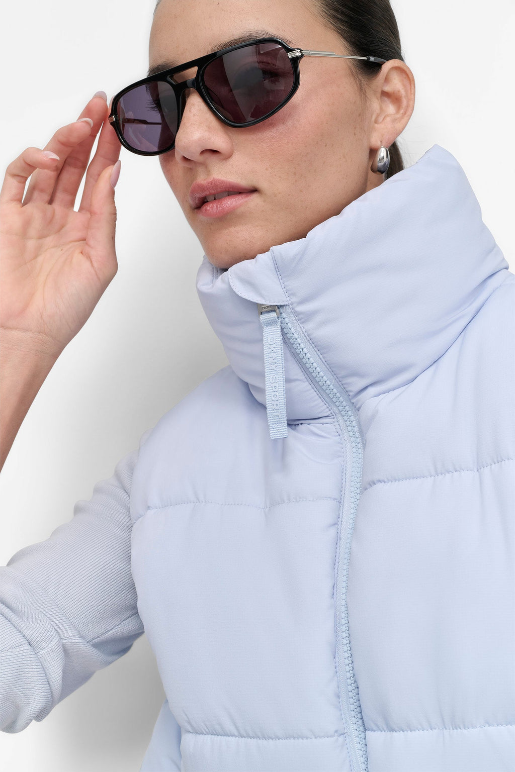 MOCK NECK PUFFER VEST