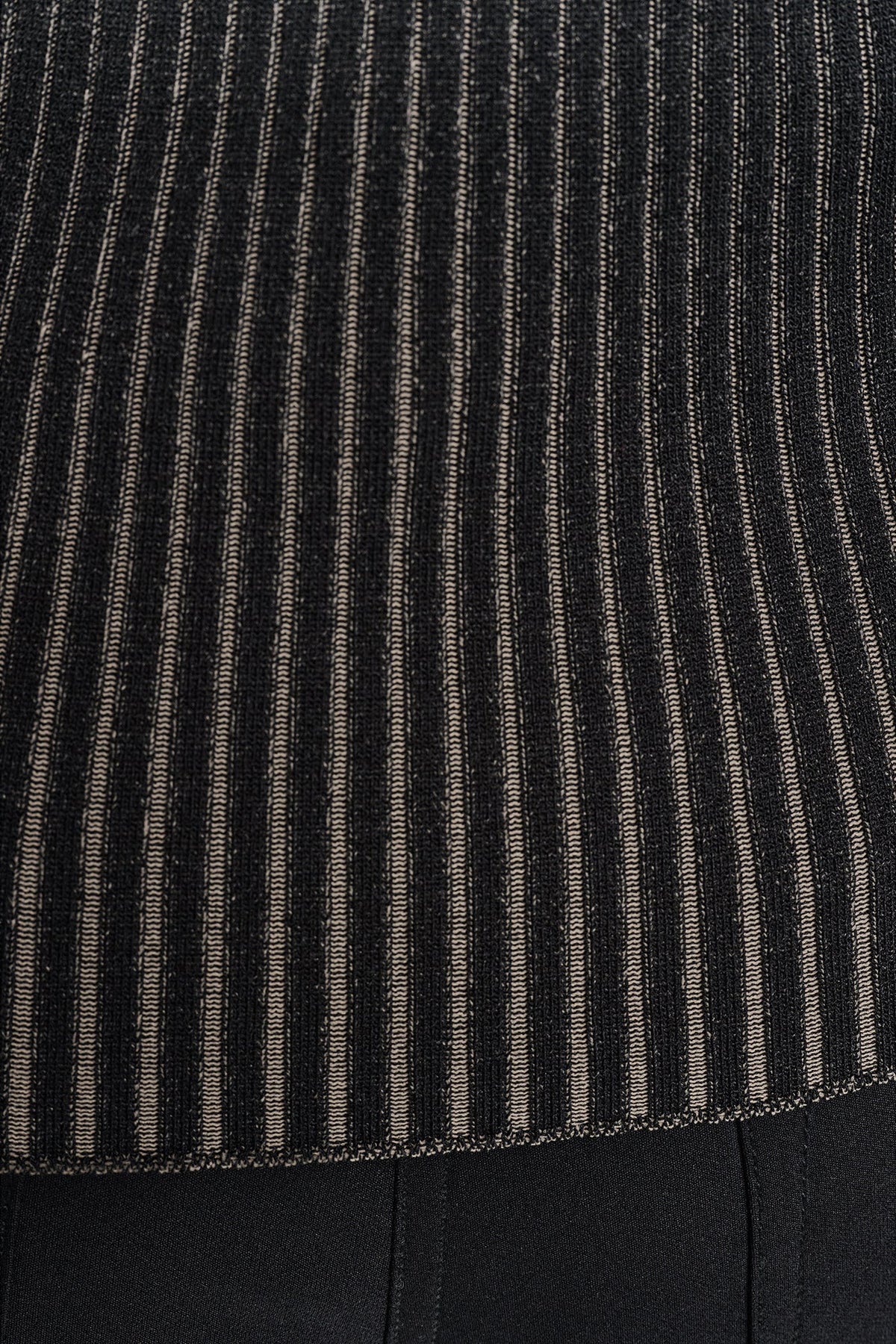 RIB KNIT SWEATER