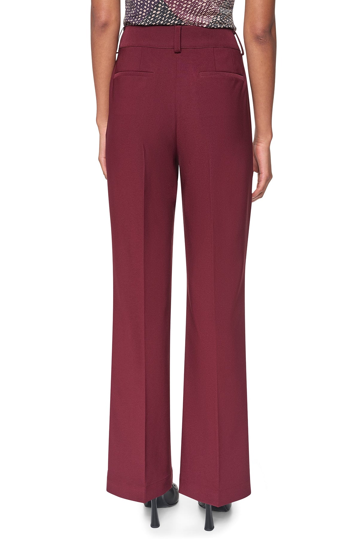 HIGH-RISE WIDE LEG PANT