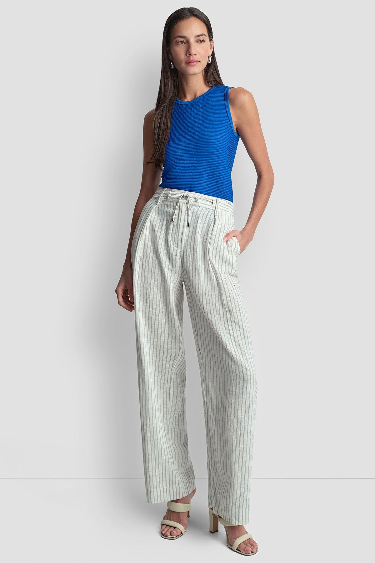MID-RISE LINEN-BLEND PINSTRIPED PLEATED WIDE-LEG PANT