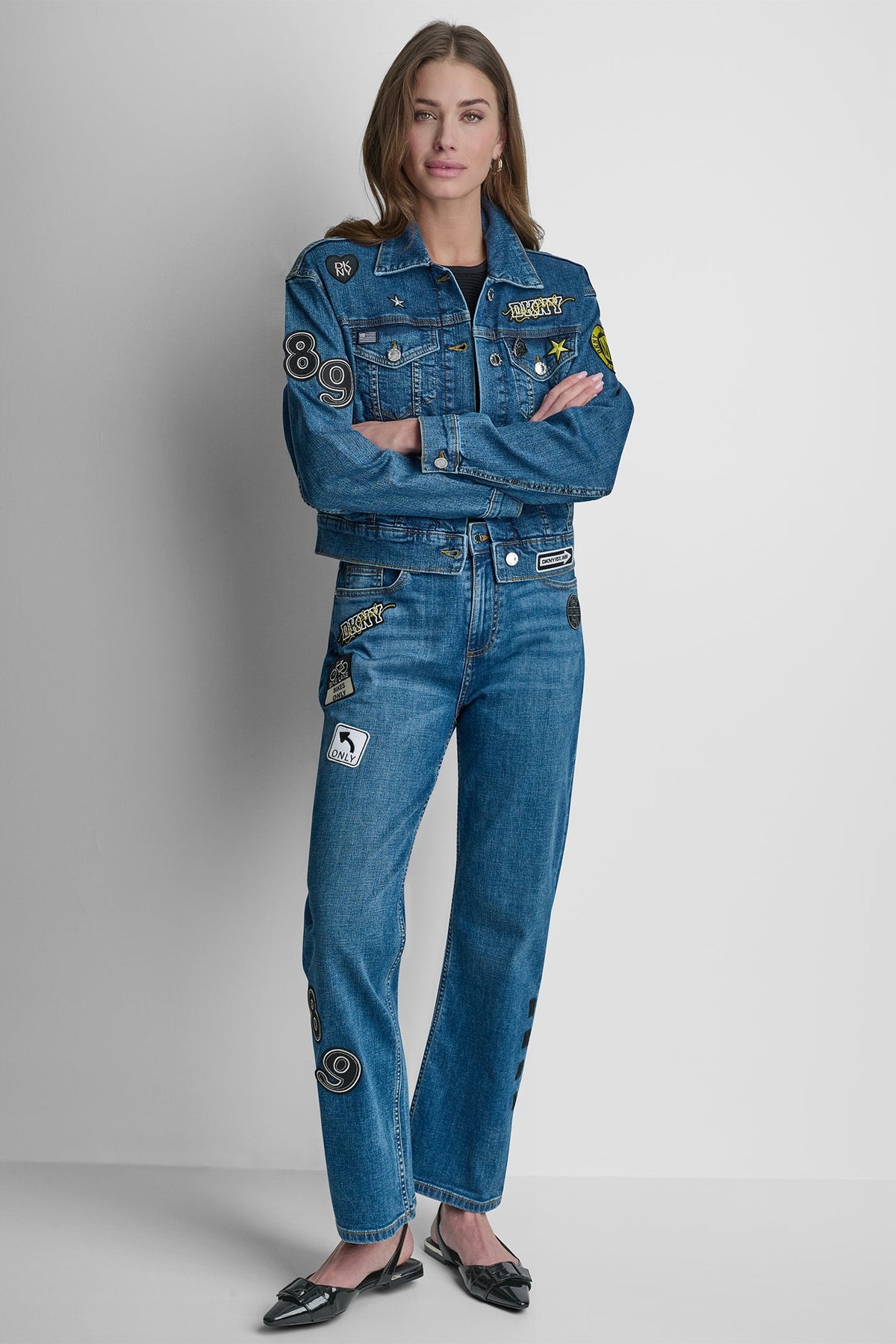 DENIM PINS AND PATCHES TRUCKER JACKET