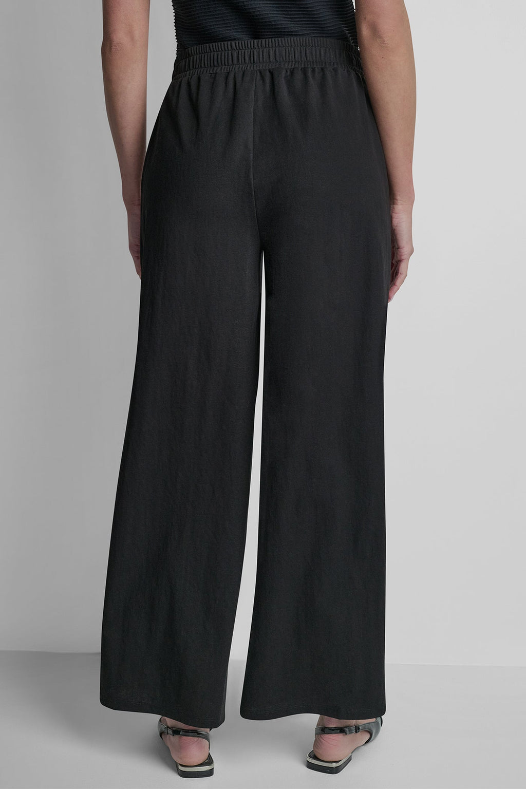 MID-RISE PULL-ON PANT