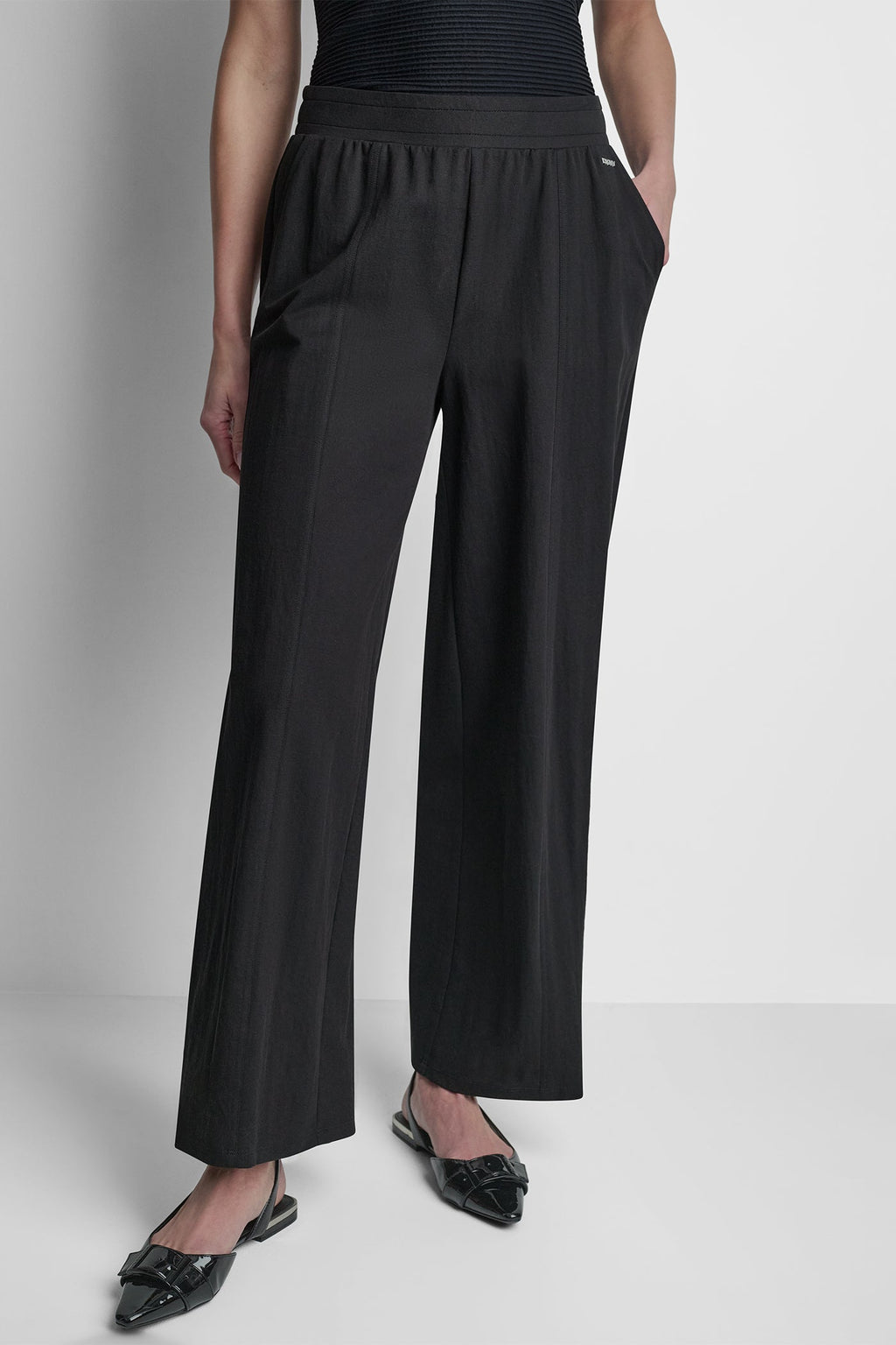 MID-RISE PULL-ON PANT