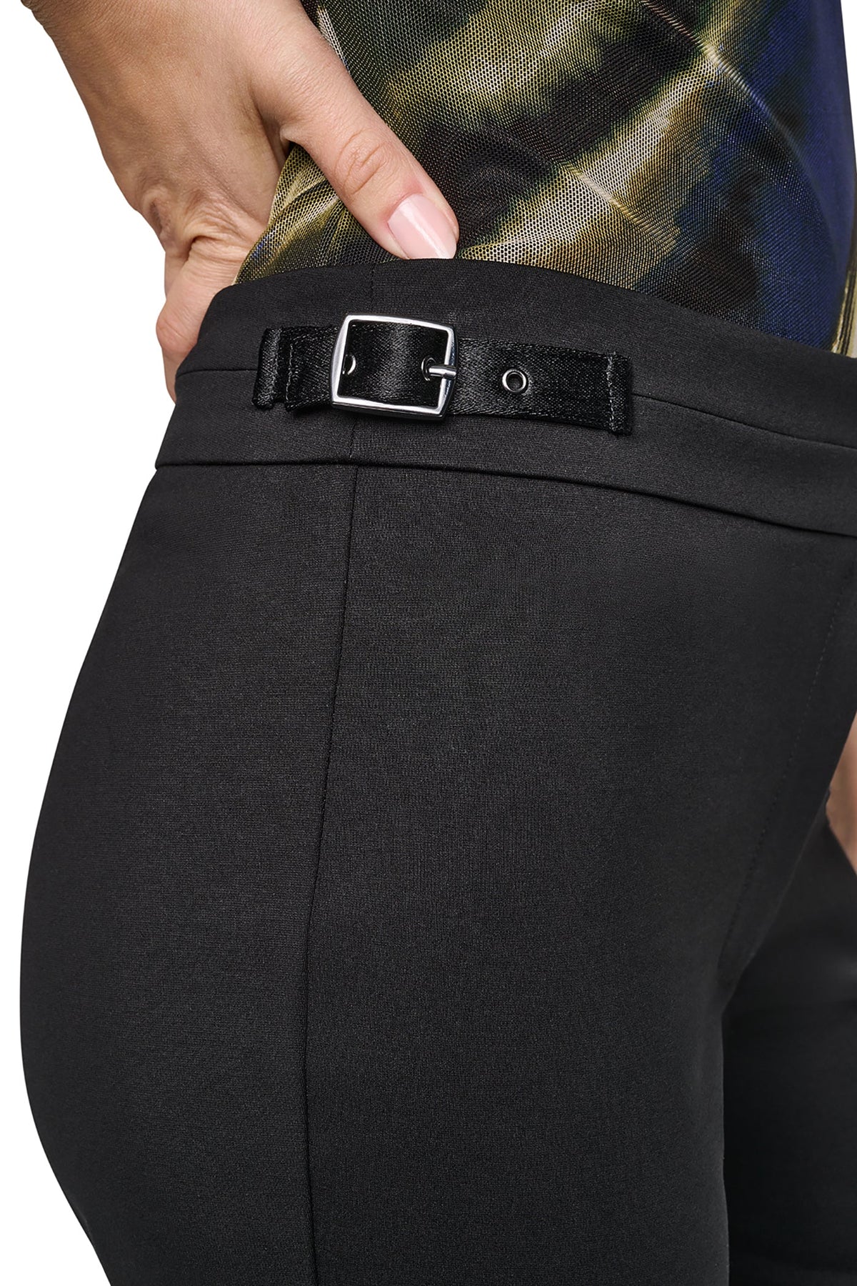 MID-RISE SOHO FLARE PANT