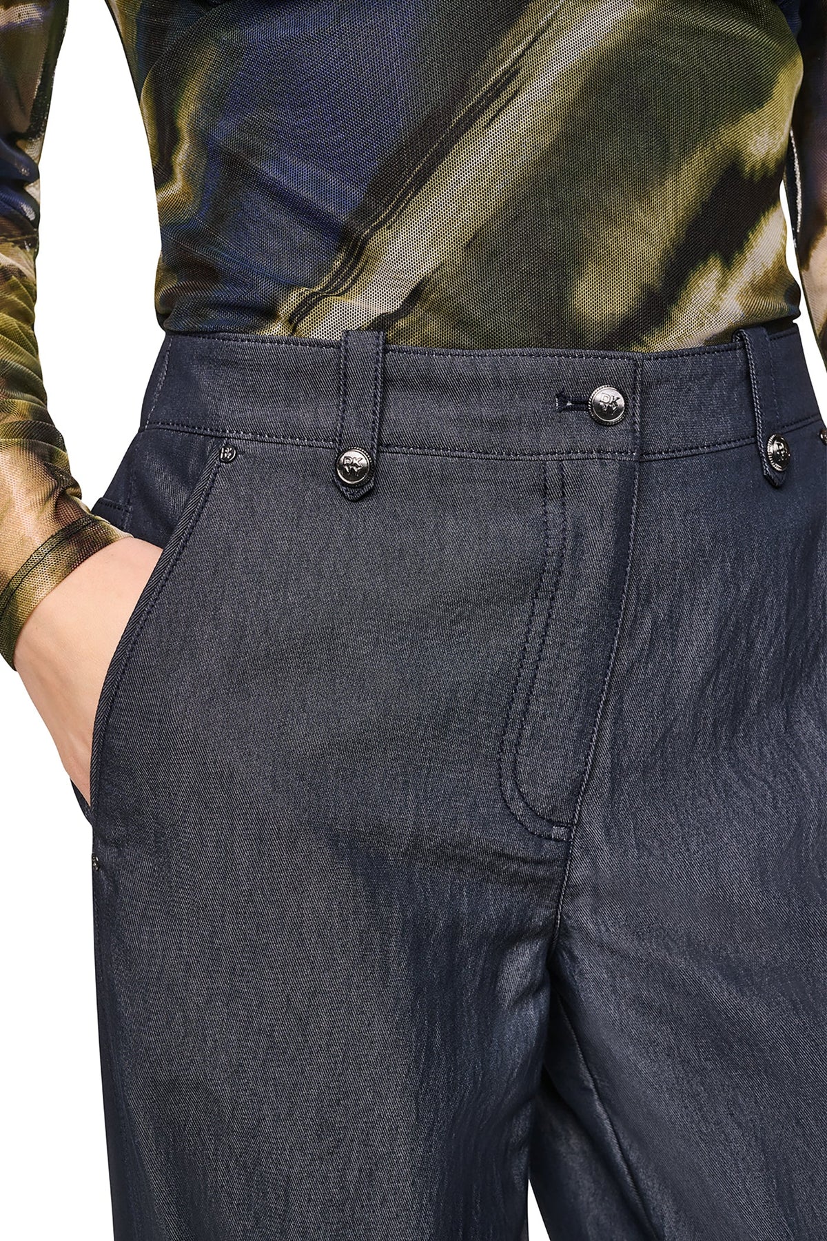 MID-RISE WASHED INDIGO WIDE LEG PANT