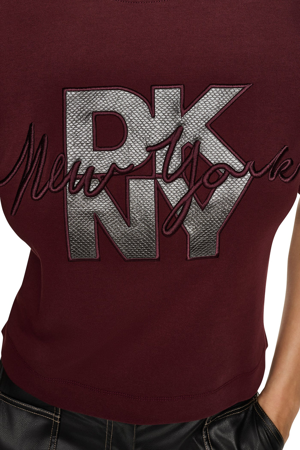 ZIP SHOULDER LOGO TEE