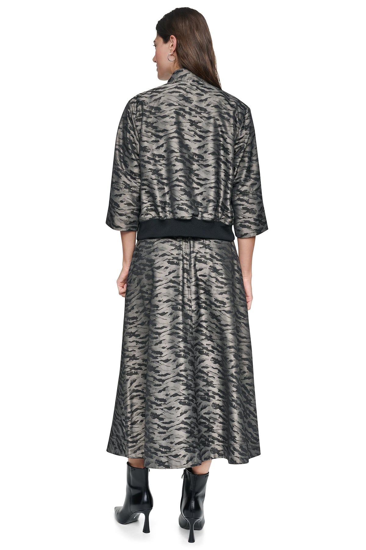 3/4 SLEEVE ANIMAL JACQUARD BOMBER JACKET