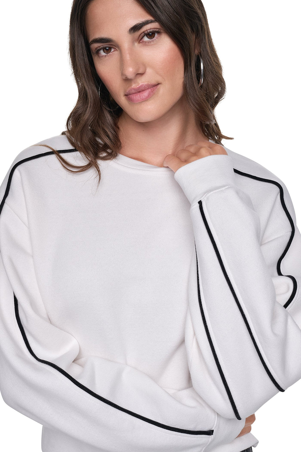 VELVET LOGO SWEATSHIRT
