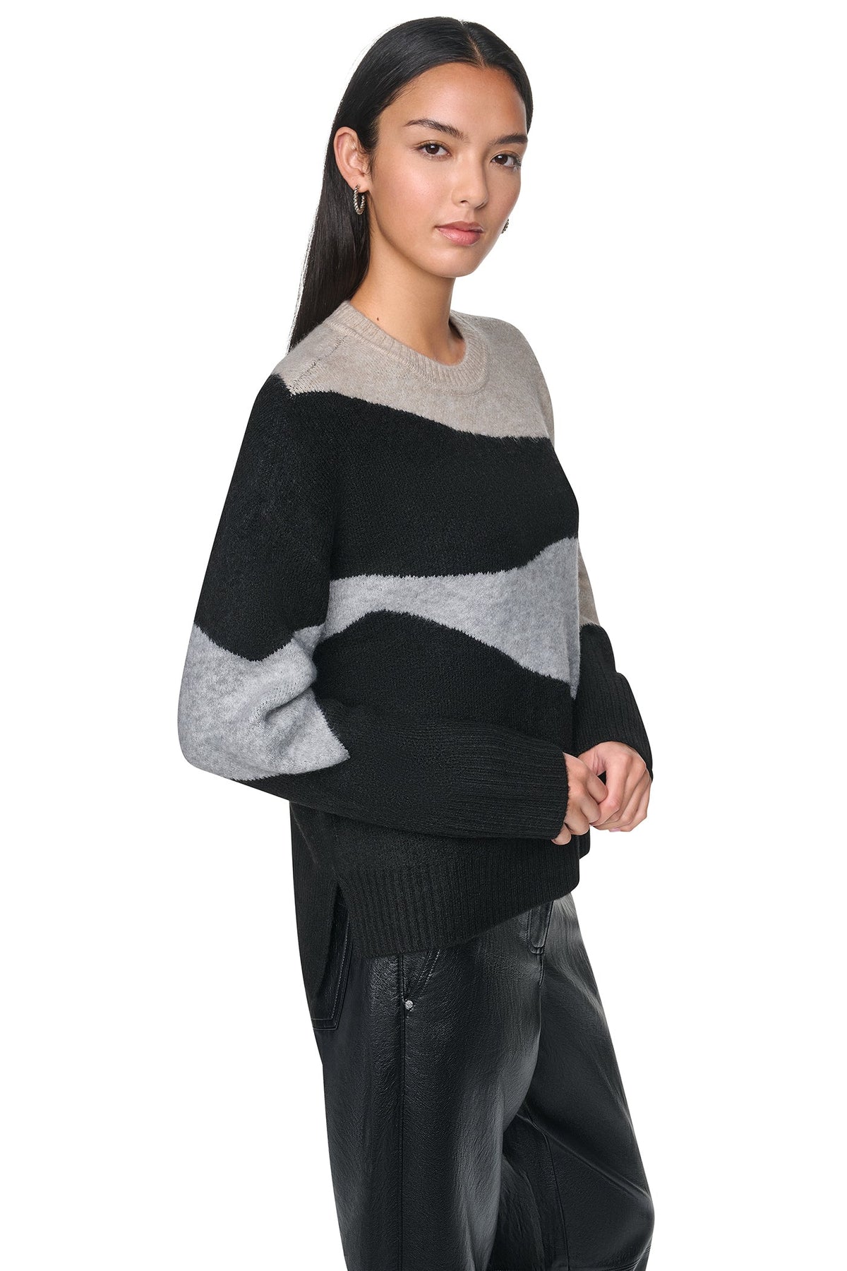 COLORBLOCK CREW NECK SWEATER