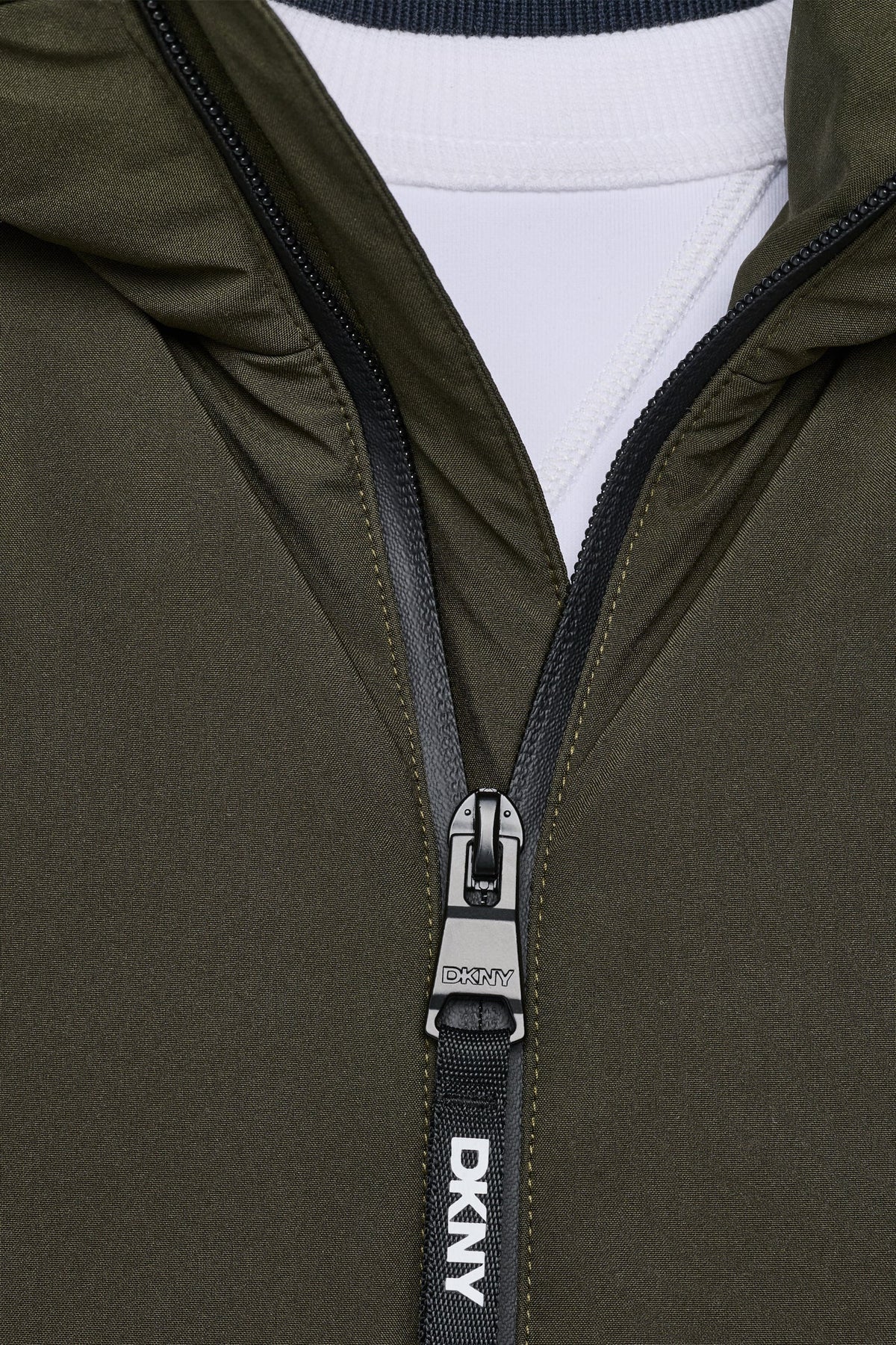 HOODED PUFFER JACKET