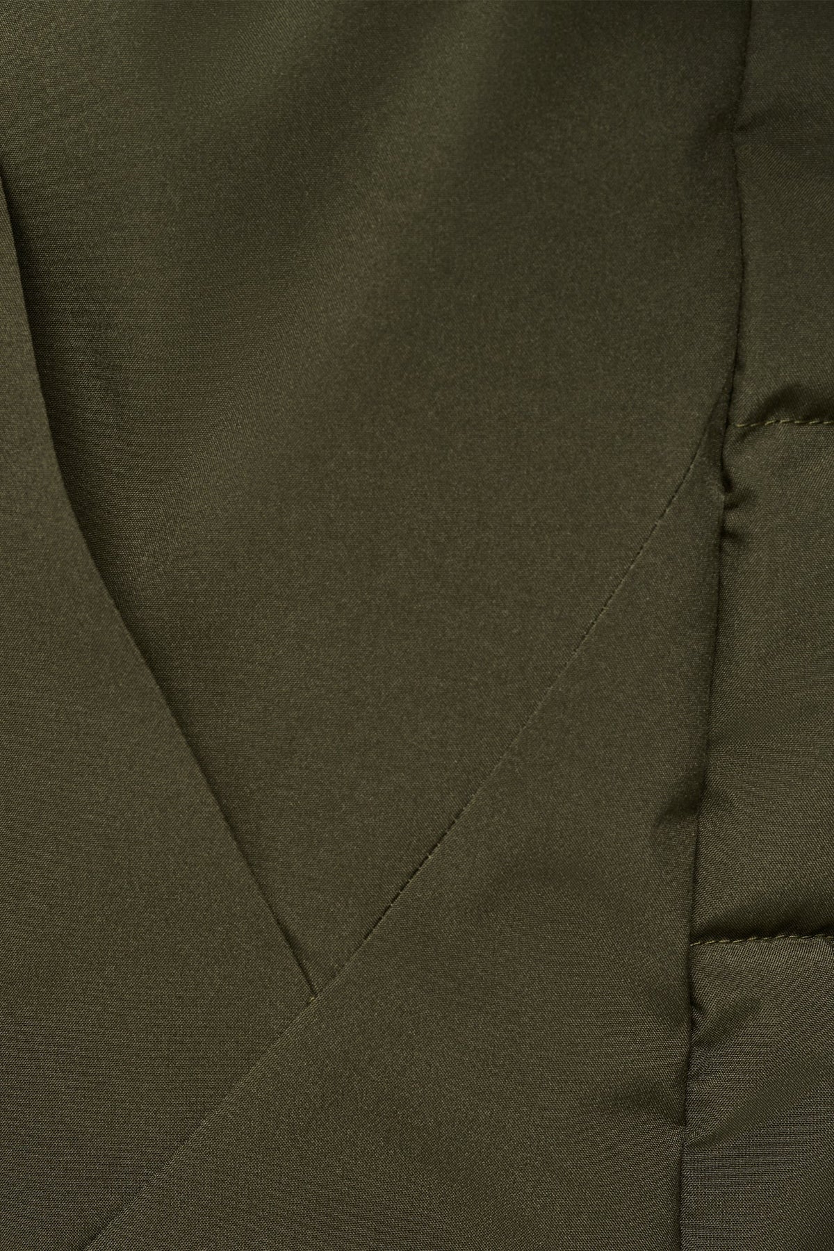 HOODED PUFFER JACKET