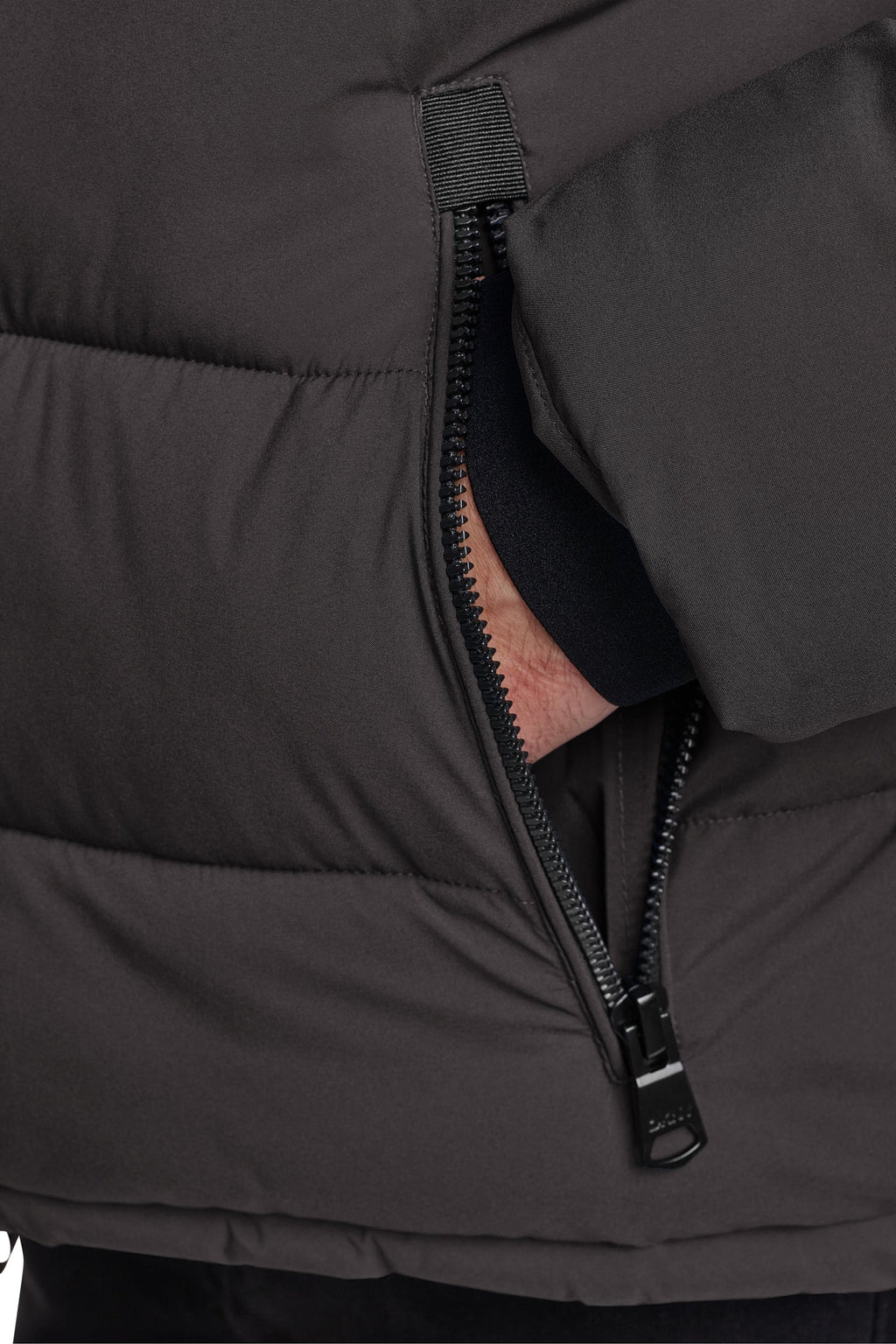HEAVY WEIGHT HOODED PUFFER