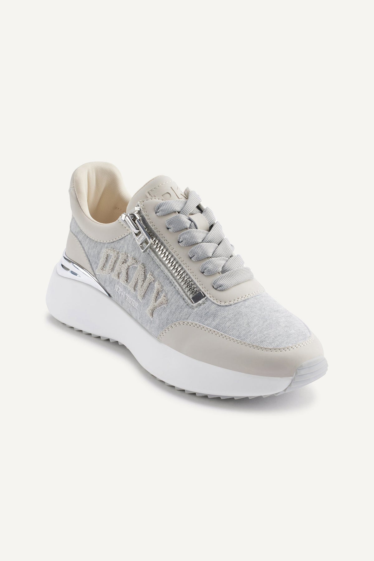 ZACATA LACE-UP SNEAKER